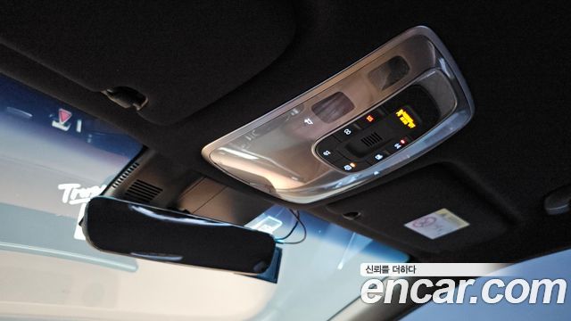 Genesis G80 2021 — photo 24