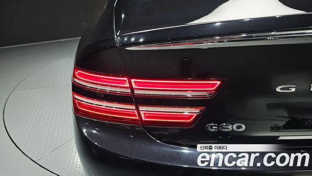 Genesis G80 2021 — photo 9