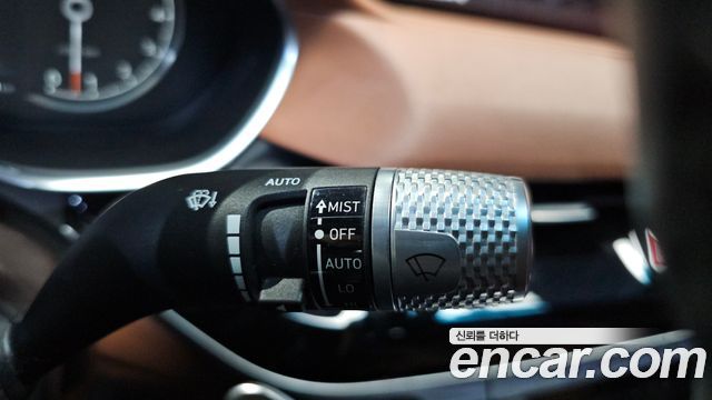 Genesis G80 2021 — photo 28