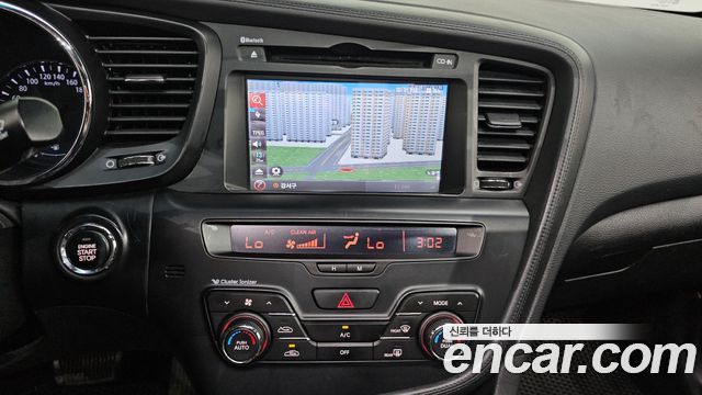 Kia K5 2011 — photo 14