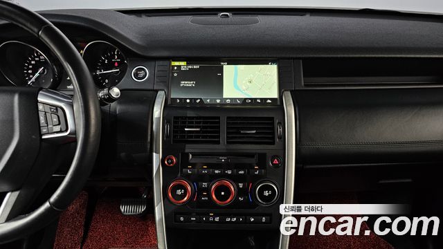 Land Rover Discovery Sport 2019 — photo 19
