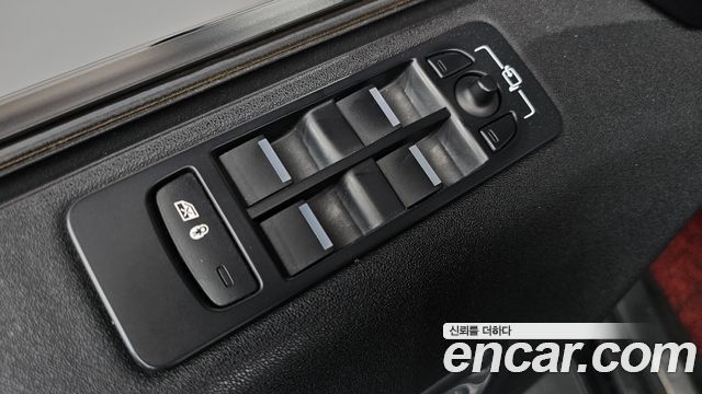 Land Rover Discovery Sport 2019 — photo 29