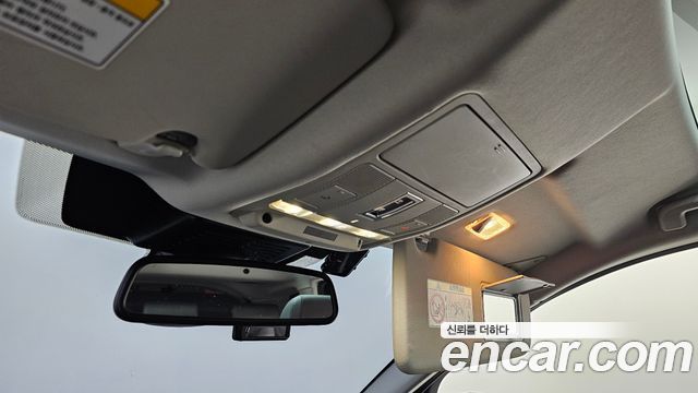 Land Rover Discovery Sport 2019 — photo 33