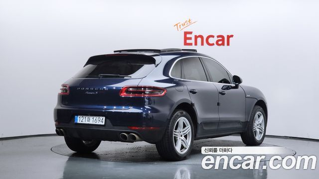 Porsche Macan 2017 — photo 2
