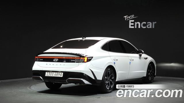 Hyundai Sonata 2024 — photo 2