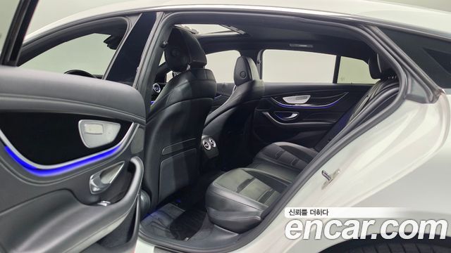Mercedes-Benz AMG GT 2022 — photo 11