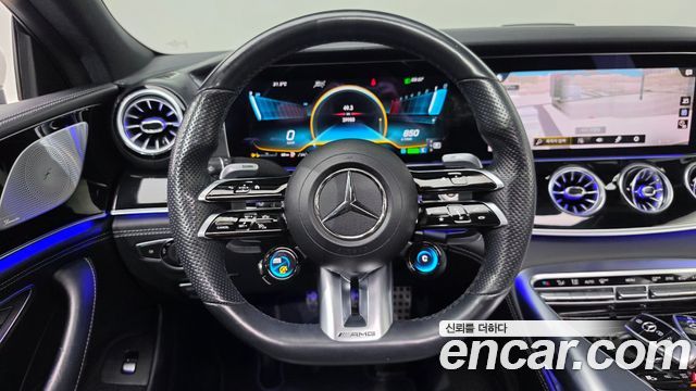 Mercedes-Benz AMG GT 2022 — photo 12