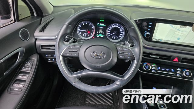 Hyundai Sonata 2023 — photo 19