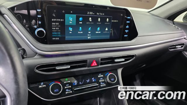 Hyundai Sonata 2023 — photo 20