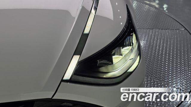 Hyundai Sonata 2023 — photo 8