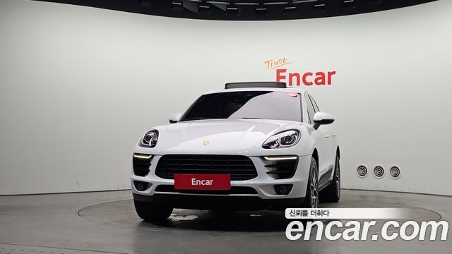 Porsche Macan 2017 — photo 3