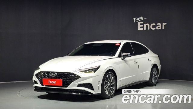 Hyundai Sonata 2022 — photo 1