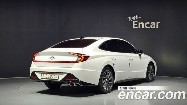 Hyundai Sonata 2022 — photo 2