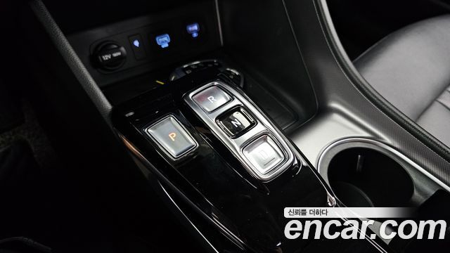 Hyundai Sonata 2022 — photo 12
