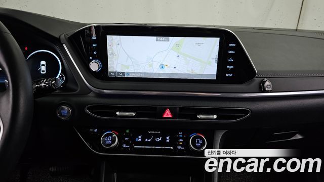 Hyundai Sonata 2022 — photo 20