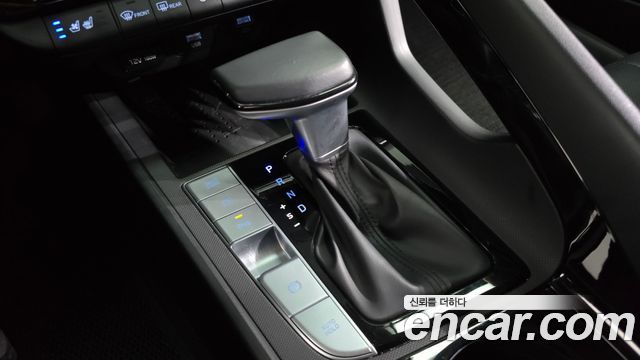 Hyundai AVANTE 2021 — photo 9
