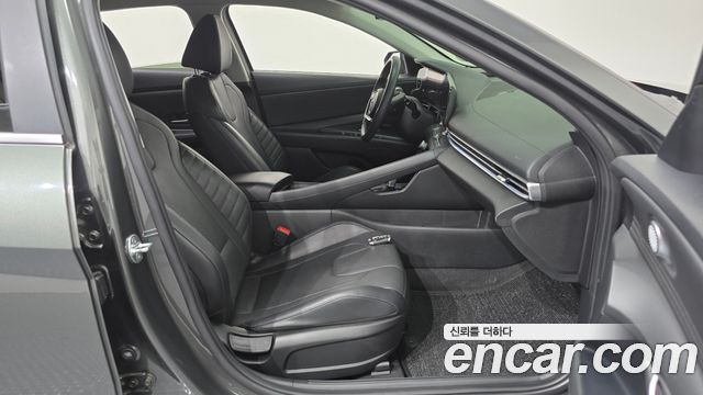 Hyundai AVANTE 2021 — photo 11