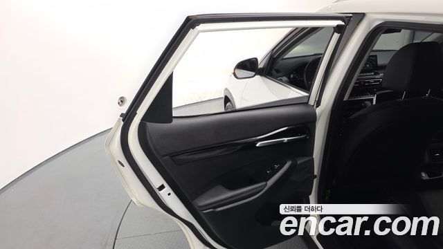 Kia Seltos 2023 — photo 15