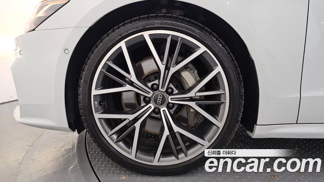 Audi A7 2025 — photo 5