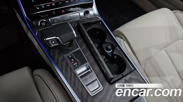 Audi A7 2025 — photo 12