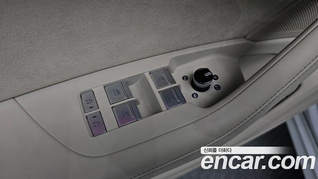 Audi A7 2025 — photo 23