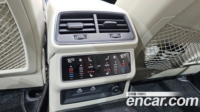Audi A7 2025 — photo 31