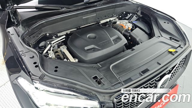 Volvo XC90 2021 — photo 6