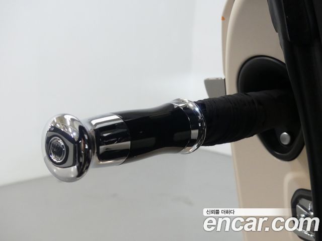 Rolls-Royce Wraith 2019 — photo 19
