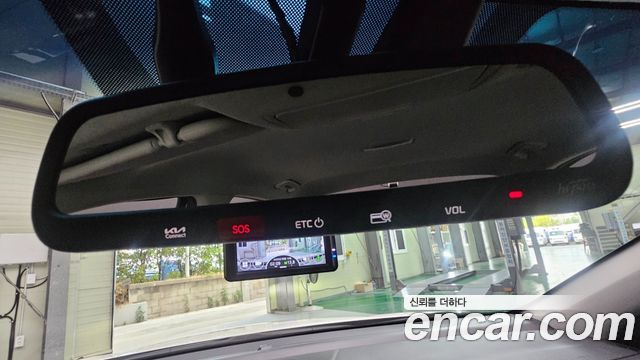 Kia K3 2022 — photo 16