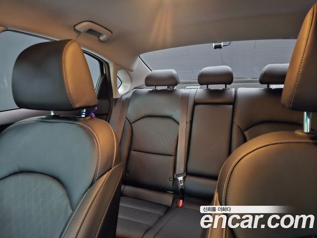 Kia K3 2022 — photo 20