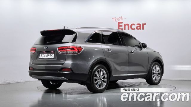 Kia Sorento 2016 — photo 2
