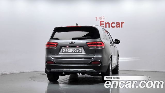 Kia Sorento 2016 — photo 4