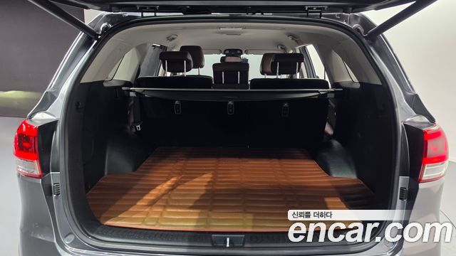 Kia Sorento 2016 — photo 17