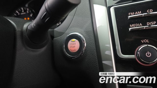 Nissan Altima 2018 — photo 16