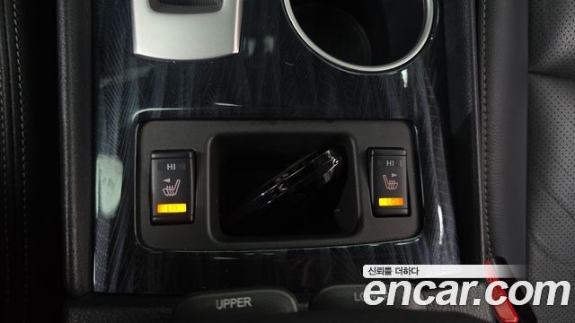 Nissan Altima 2018 — photo 19