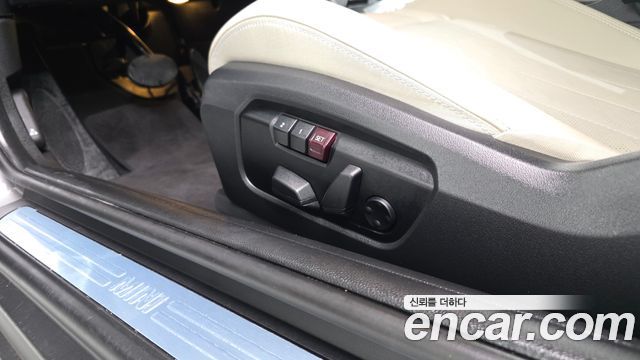 Mini Cooper 2025 — photo 23