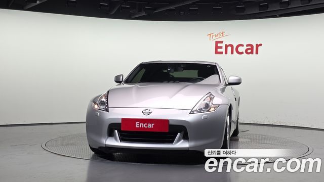Nissan 370Z 2011 — photo 3