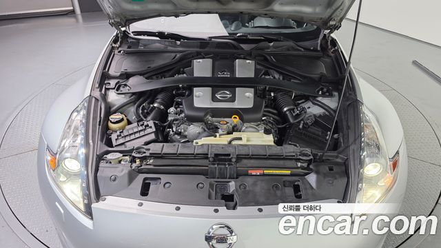 Nissan 370Z 2011 — photo 6