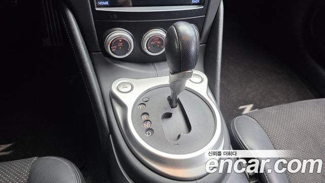 Nissan 370Z 2011 — photo 9