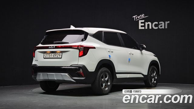 Kia Seltos 2024 — photo 2