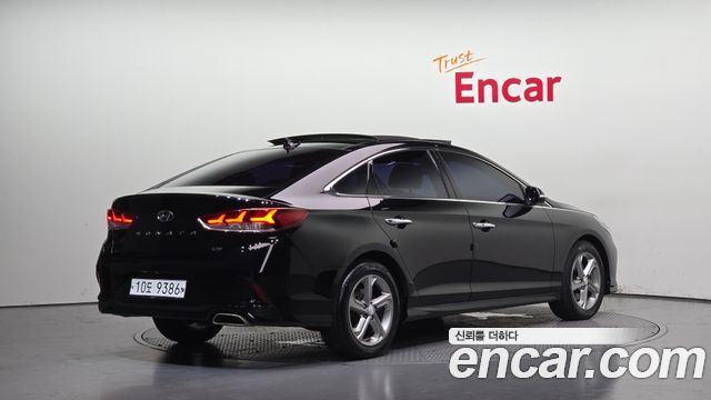 Hyundai Sonata 2018 — photo 2