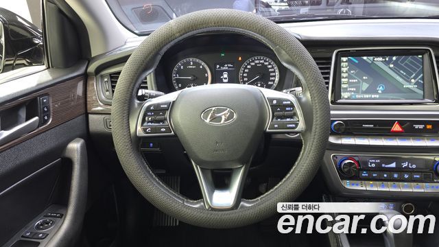 Hyundai Sonata 2018 — photo 13