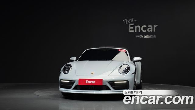 Porsche 911 2024 — photo 3