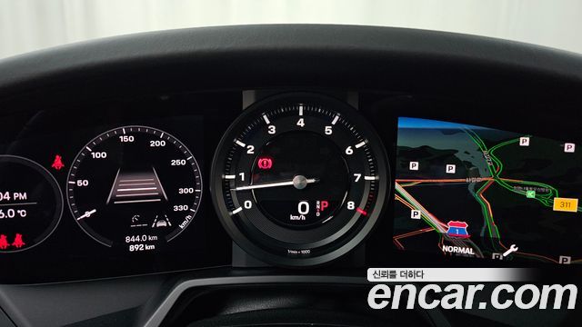 Porsche 911 2024 — photo 11