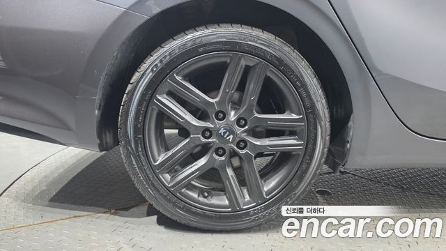 Kia K3 2021 — photo 5