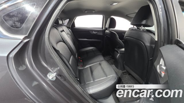 Kia K3 2021 — photo 19