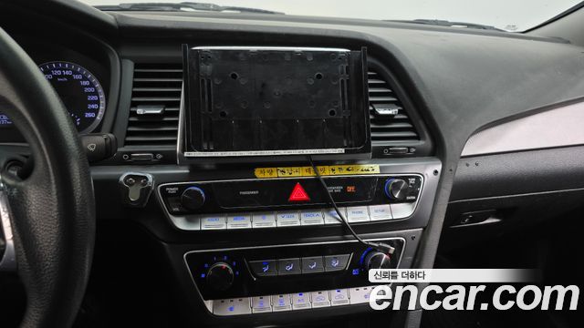 Hyundai Sonata 2018 — photo 14