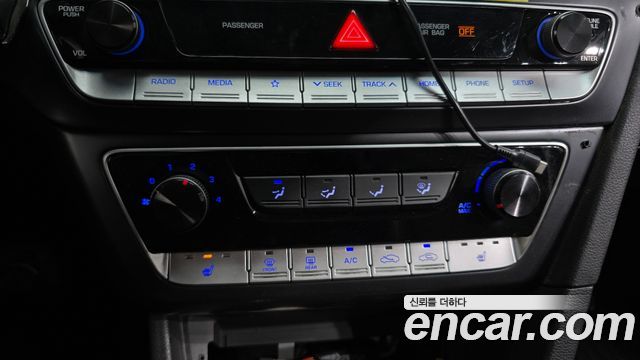 Hyundai Sonata 2018 — photo 15