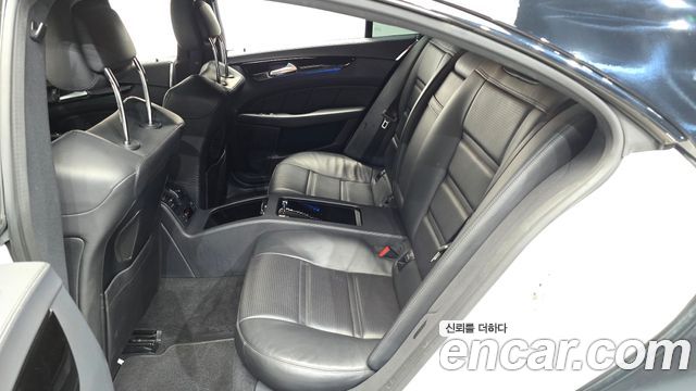Mercedes-Benz CLS-Class 2016 — photo 12