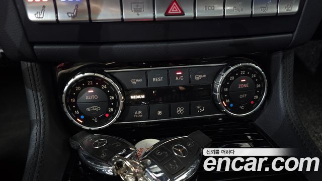 Mercedes-Benz CLS-Class 2016 — photo 17